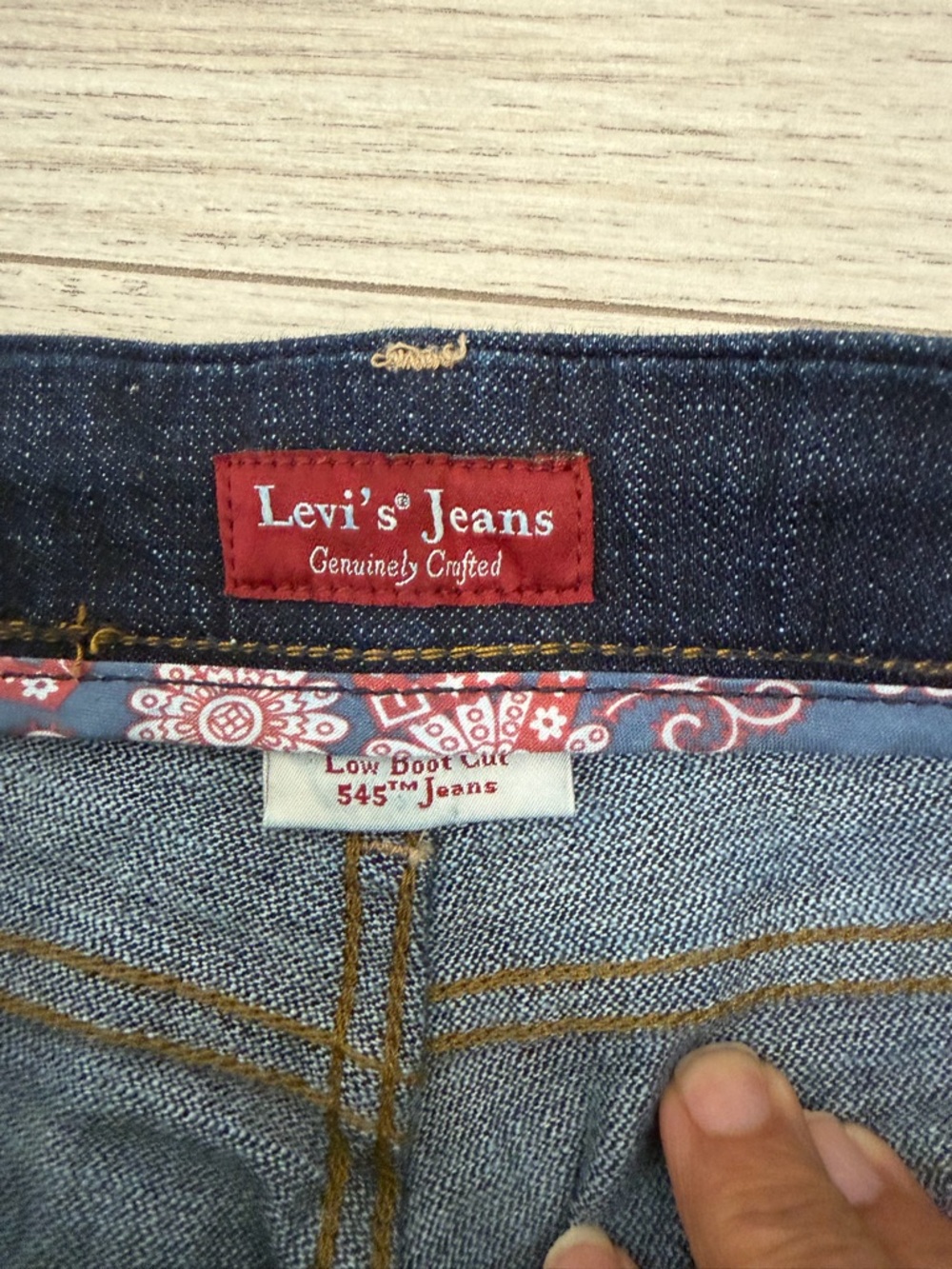 Levi's 545 low boot cut Jeans - Dark wash, size 10 - Picture 5 of 8